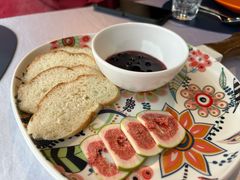 -圣彼得堡观江俄餐厅(中央大街黑金冠店)