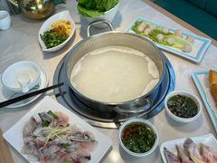 -粤顺渔坊·中山脆肉鲩火锅(清湖店)