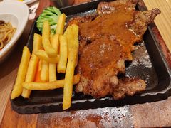 -菲滋意式餐厅(鄞州印象城店)