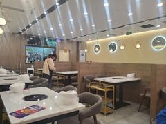 大堂-秋波里爆蛋豆腐虾·清真(开元万达店)