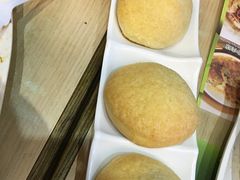 酥皮焗叉烧包-添好运点心专门店(北角店)