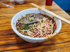 辣子牛肉面-清真·马安军辣子牛肉面