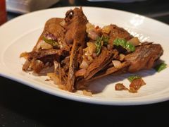 -聚汇三少·龙虾·中餐厅(莫邪路新天地店)