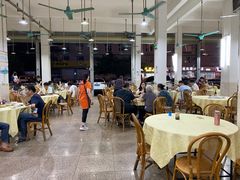 大堂-标记美食新鲜猪杂(兴南大道店)