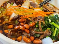 -湖泉水云间餐厅·弥勒地道菜(B座店)