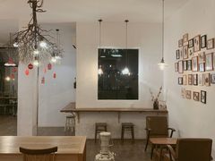 大堂-MAISON门前杂货店