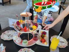 -亚龙湾喜来登·美景台大堂吧