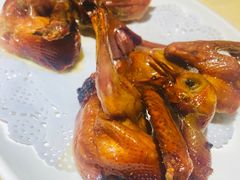 招牌烤乳鸽-石岐佬中山菜馆(张溪店)
