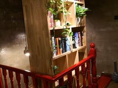 -HIGH FIVE哈福手工汉堡(桂林路店)