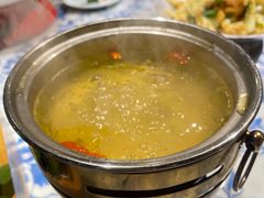 -卢大鲜鱼头捞饭(美利广场店)