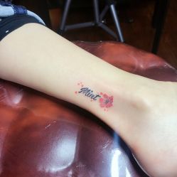 -SNOW TATTOO STUDIO