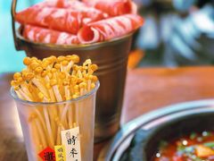 -黔有有贵州酸汤夺夺粉火锅(五味十字店)