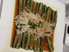 -贝勒爷·酥不腻烤鸭