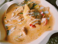 红咖喱牛肉-食肆&Fourteen(武林夜市店)