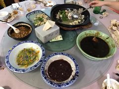 -芸海阁·农家私房菜(沙家浜景区出口店)