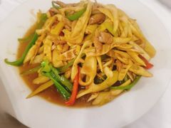 -万佛湖许老大铁锅鱼(黑金冠店)