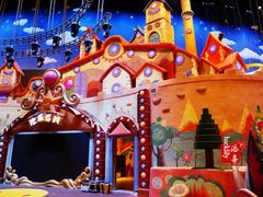 -七彩云南欢乐世界