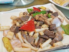 新鲜鸡杂炒莲藕尖-黄B湛江鸡饭店(粤垦路店)