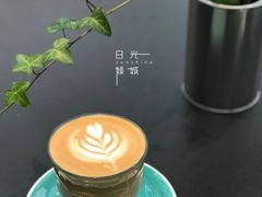 -UNI UNI(环亚凯瑟琳店)