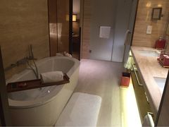上海衡山路十二号豪华精选酒店-上海衡山路十二号华邑酒店