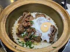 窝蛋牛肉煲仔饭-红星光发煲仔饭(文海店)