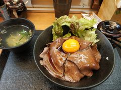 -難波肉劇場