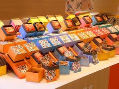 零售区-良品铺子(海林广场店)