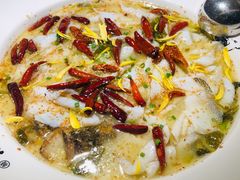 -江渔儿酸菜鱼·拔草餐厅(虎门君乐汇店)