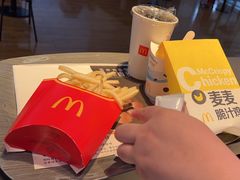 -麦当劳(鄂尔多斯机场店)