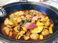 黄焖三黄鸡煲-蜀八婆鲍鱼鸡虾煲虾(东方广场店)