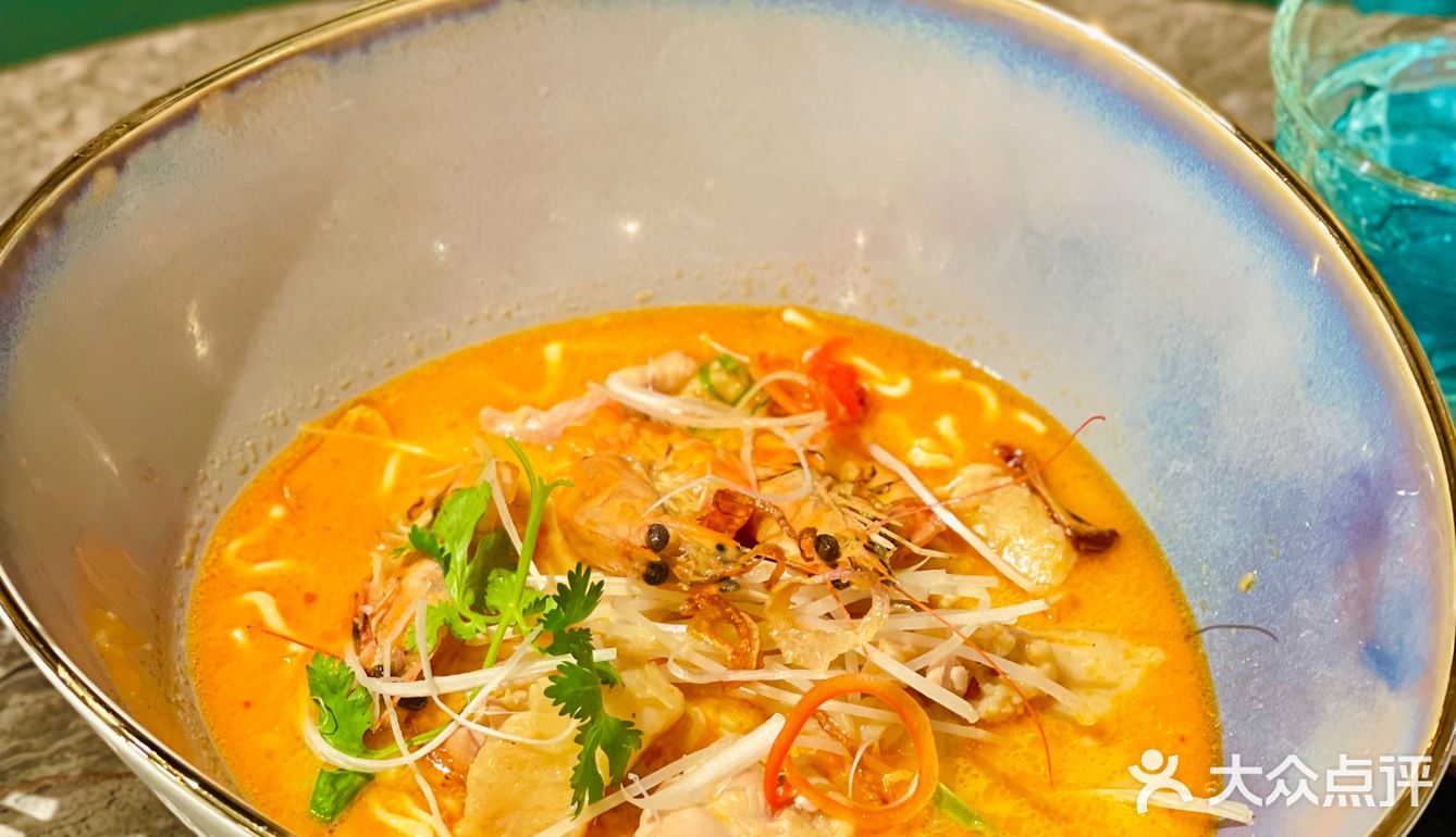 🎊广州新店｜首试太古汇轻奢风西餐厅｜Essentials