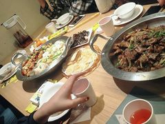 -小鱼小牛·鱼牛干锅·脆鱼火锅(世欧广场店)