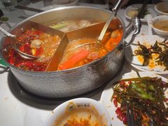 -潮牛壹号鲜牛肉火锅(世界城广场店)
