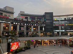 -浦江城市生活广场(江月路店)