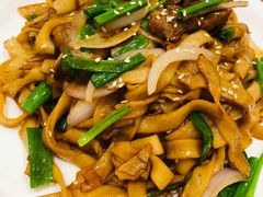干炒牛河-頂好酒家·经典粤菜(海信广场店)