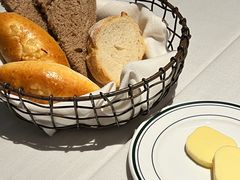 -Wolfgang’s Steakhouse 沃夫冈牛排馆(上海白玉兰广场店)