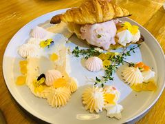 海鲜牛油炒蛋牛角-CHILLAX轻乐时(侨建·Hi City店)