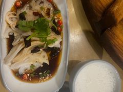 -万里闯关东铁锅炖菜馆(高新旗舰店)