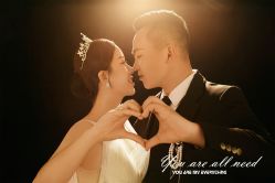 -芭莎视觉婚纱摄影(花溪店)