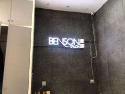 -意廊 Hair Salon