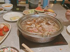 -一绪に寿喜烧(荟聚店)