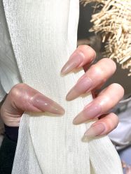 -NEW LOOK-绿麓 · 美甲美睫脱毛工作室