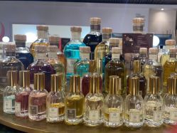 -SCENT BOUTIQUE
