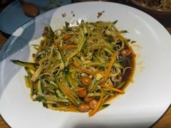 -九锅一堂酸菜鱼(学府凯德店)
