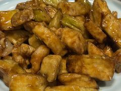 半肉段烧茄子-七菜馆·东北菜·蒸饺(文体路店)