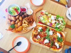 一整颗皇后云朵布拉塔芝士比萨-必胜客(华南摩尔店)