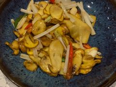 泰味楚雄牛肝菌-半山腰·云南菜(侨福芳草地店)