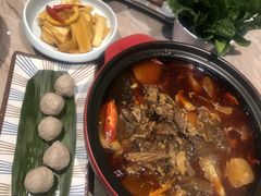 -腩得欢喜·牛腩煲火锅(万庭大厦店)