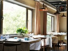 靠窗位-渔娘渔家丹东海鲜(东直门店)