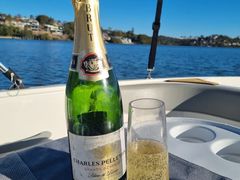 -海底捞火锅(中商百货夜宵主题店)